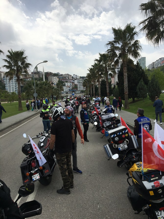 rize-motosiklet-dernegi-samsun’da-duzenlenen-19-mayis-etkinliklerine-katild-(9).jpg
