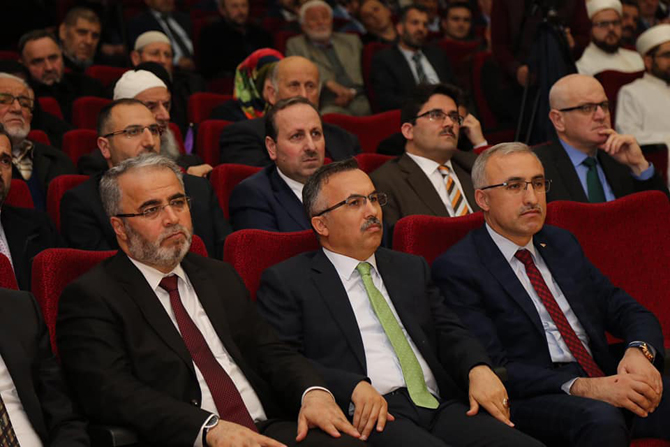 rize-muftu-yusuf-karali-dini-yuksek-ihtisas-merkezi-8.-donem-mezunlarini-verdi.jpg