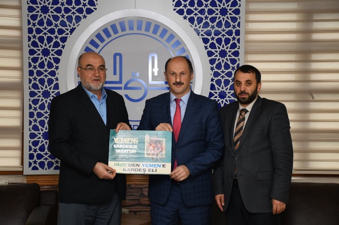 rize-muftu-yusuf-karali-dini-yuksek-ihtisas-merkezinde-ki-kursiyerlerden-yemene-sessiz-kalma-yardim-kampanyasina-destek-(1).jpg