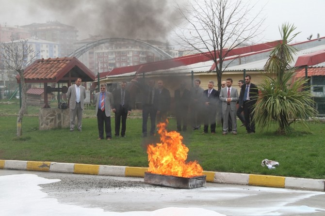 rize-muftulugu-personeline-yangin-sondurme-egitimi-(13).jpg