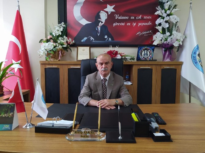 rize-muhtarlar-derneginde-recep-sakal-yeniden-baskan-secildi-1.jpg