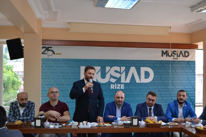 rize-musiad’da-bayramlasma-(2).jpg