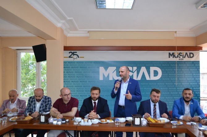 rize-musiad’da-bayramlasma-(3).jpg