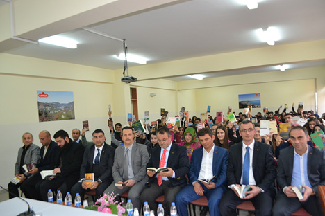 rize-musiaddan-renk-projesine-destek-4.jpg rize-musiaddan-renk-projesine-destek-4.jpg