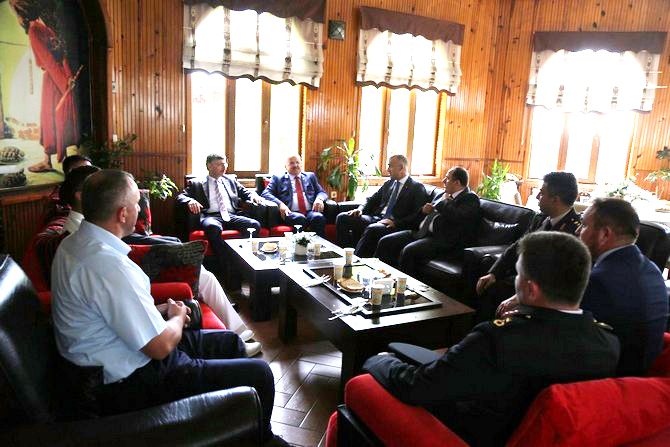 rize-protokolunden-kurum-ziyaretleri-(19).jpg