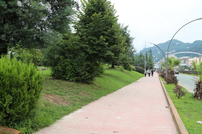 rize-sahil-parkina-makyaj-(1).jpg