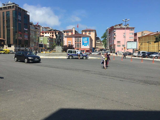 rize-sehir-ici-trafiginde-yeni-duzenleme3.jpg rize-sehir-ici-trafiginde-yeni-duzenleme3.jpg