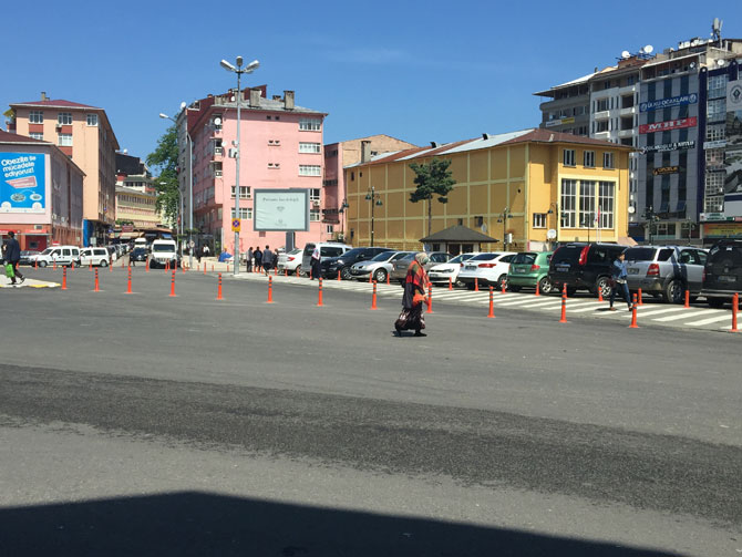 rize-sehir-ici-trafiginde-yeni-duzenleme4.jpg rize-sehir-ici-trafiginde-yeni-duzenleme4.jpg