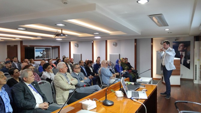 rize-serbest-muhasebeci-mali-musavirler-odasi-tarafindan-egitim-semineri-duzenlendi-(3).jpg