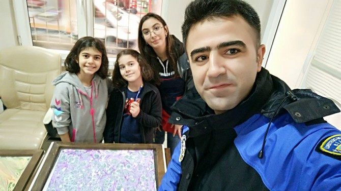 rize-tdp’den-polis-cocuklarina-ebru-kursu-(13).jpg