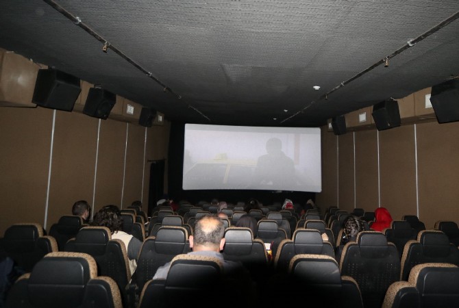 rize-toplum-ruh-sagligi-merkezi-hastalarina-sinema-etkinligi-8.jpg