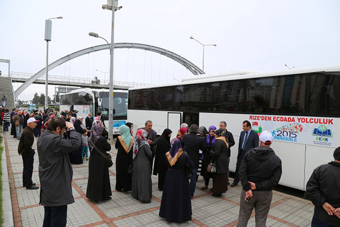 rize-valiligi-basarili-500-ogrenciyi-canakkale’ye-goturuyor6.jpg