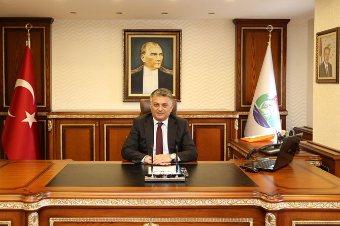 rize-valisi-ersin-yazici-001.jpg rize-valisi-ersin-yazici-001.jpg