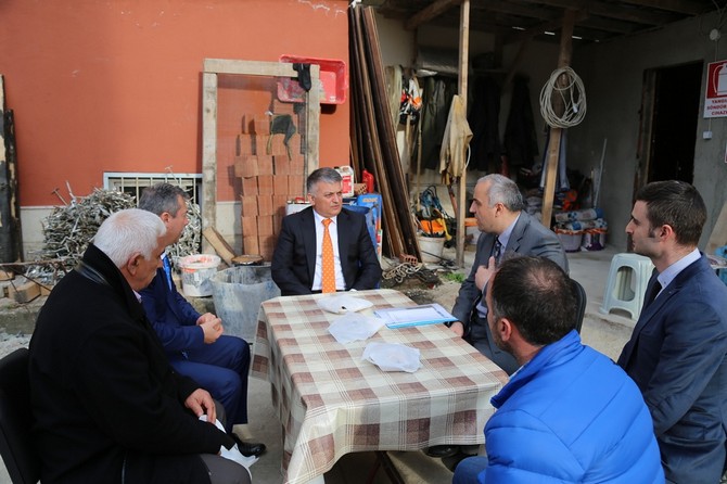 rize-valisi-ersin-yazici-il-ozel-idaresi’nin-yatirimlarini-yerinde-inceledi-(5).jpg