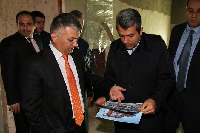 rize-valisi-ersin-yazici-il-ozel-idaresi’nin-yatirimlarini-yerinde-inceledi-(7).jpg