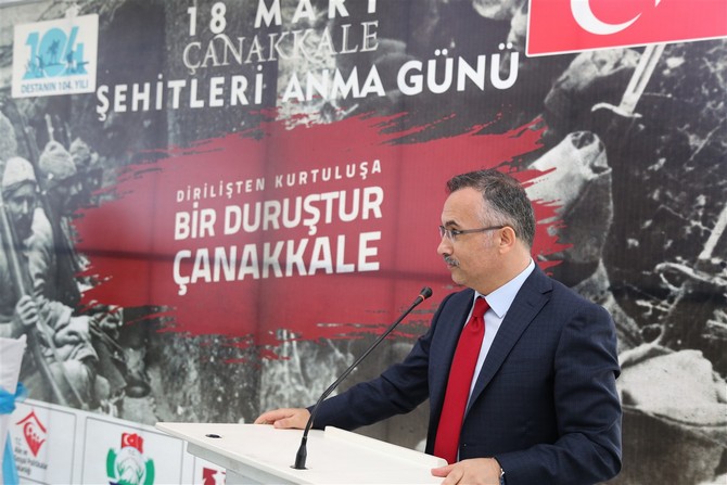 rize-valisi-kemal-ceber,-18-mart-sehitleri-anma-gunu-ve-canakkale-deniz-zaferi’nin-104.-yildonumu-dolayisiyla,-sehit-aileleri-ve-gaziler-onuruna-yemek-verdi-(2).jpg