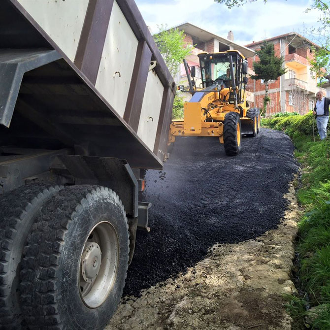 rize-ve-ilcelerine-50-bin-ton-asfalt-dokulecek1.jpg