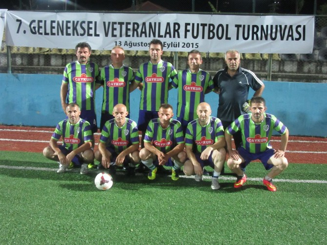 rize-veteranlar-futbol-turnuvasi-(15).jpg