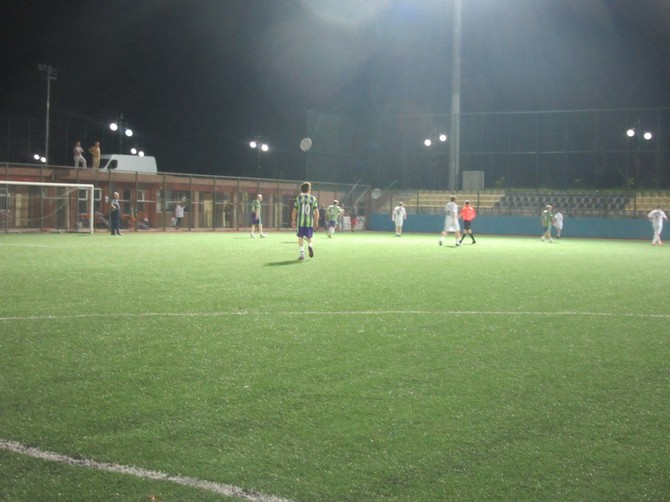 rize-veteranlar-futbol-turnuvasi-(18).jpg