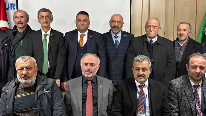 rize-ziraat-odasi-baskanliginin-27-olagan-genel-kurulunda-secimi-mevcut-rize-ziraat-odasi-baskanvekili-bunyamin-arslan-kazandi-2.jpg