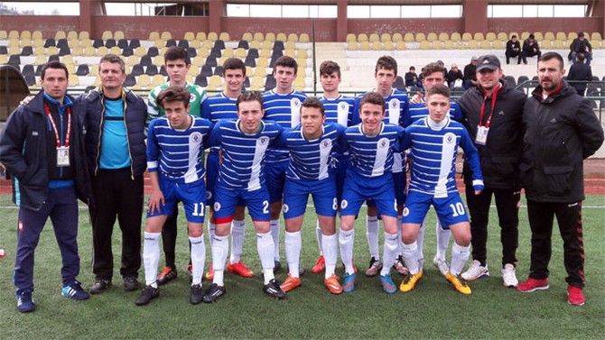 rizebelediyespor-u16sampiyon3.jpg