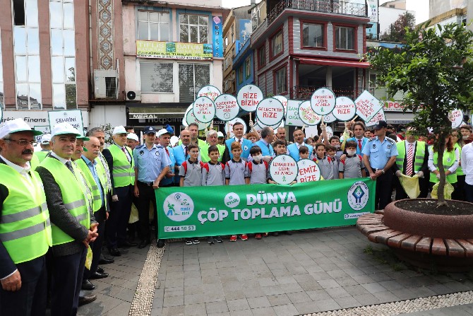 rizede,-15-eylul-dunya-cop-toplama-gunu-dolayisiyla-il-protokolunun-katilimiyla-cevre-temizligi-gerceklestirildi-(9).jpg