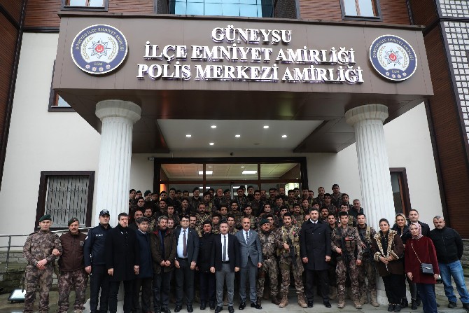 rizede,-suriyeden-donen-ozel-harekat-polislerine-karsilama-(6).jpg