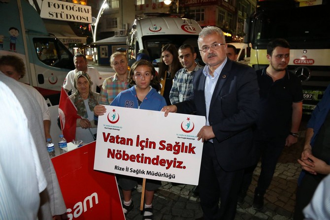 rizede-15-temmuz-demokrasi-ve-milli-birlik-gunu-(10).jpg