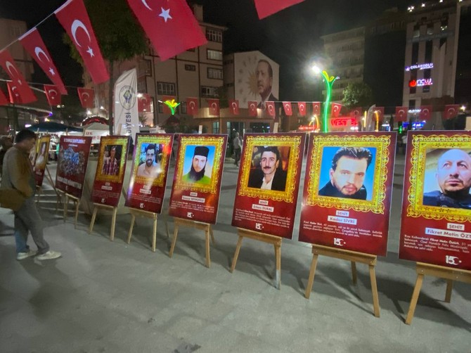 rizede-15-temmuz-demokrasi-ve-milli-birlik-gunu-dolayisiyla-etkinlikler-duzenlendi-17.jpg