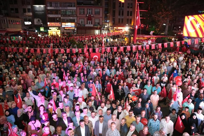 rizede-15-temmuz-demokrasi-ve-milli-birlik-gunu-etkinlikleri-(2).jpg