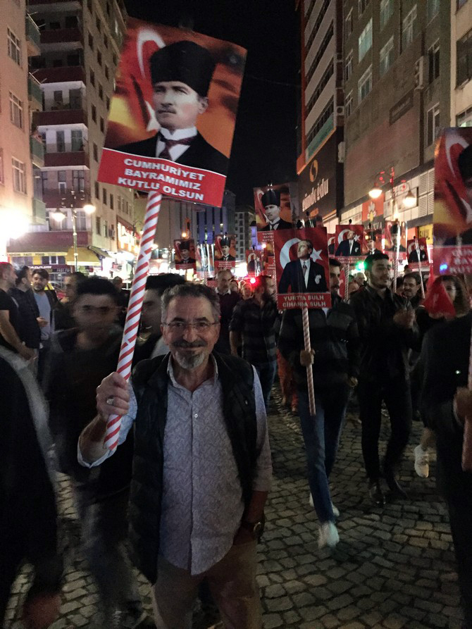 rizede-19-mayis-fener-alayi-yuruyusu-(17).jpg
