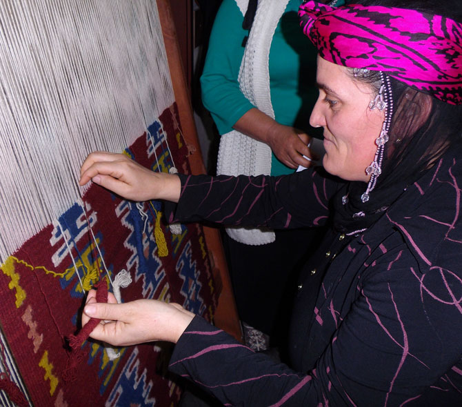 rizede-190-kursiyer-sertifikalarini-aldi-3.jpg rizede-190-kursiyer-sertifikalarini-aldi-3.jpg