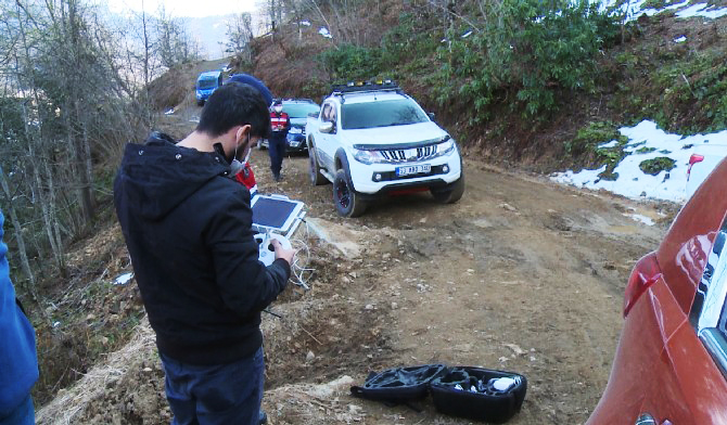 rizede-3-gundur-kayip-olan-30-keciden-23u-jandarmanin-drone-destekli-aramalari-sonucu-bulundu-(4).jpg