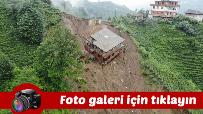 rizede-3-katli-bina-heyelanda-suruklendi.jpg