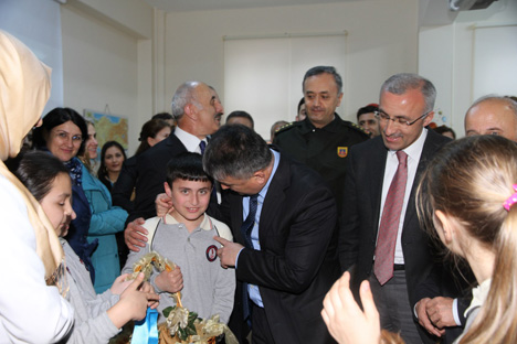 rizede-51.-kutuphane-haftasi-etkinlikleri-basladi-15.jpg rizede-51.-kutuphane-haftasi-etkinlikleri-basladi-15.jpg