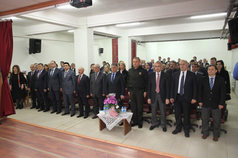 rizede-51.-kutuphane-haftasi-etkinlikleri-basladi-3.jpg rizede-51.-kutuphane-haftasi-etkinlikleri-basladi-3.jpg