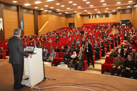 rizede-aile-okulu-seminerleri-basladi-10.jpg rizede-aile-okulu-seminerleri-basladi-10.jpg