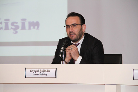 rizede-aile-okulu-seminerleri-basladi-18.jpg rizede-aile-okulu-seminerleri-basladi-18.jpg