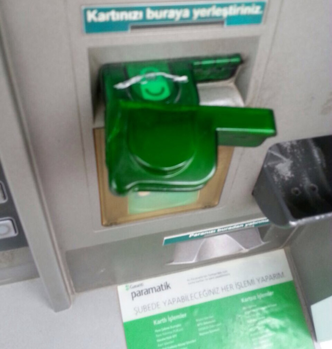 rizede-atmye-duzenek-yerlestirdiler-3-kisi-tutuklandi-3.jpg rizede-atmye-duzenek-yerlestirdiler-3-kisi-tutuklandi-3.jpg