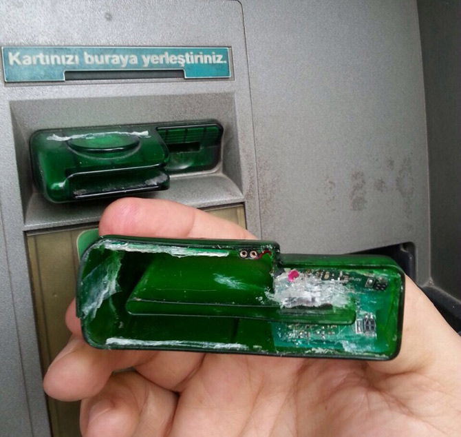 rizede-atmye-duzenek-yerlestirdiler-3-kisi-tutuklandi-4.jpg rizede-atmye-duzenek-yerlestirdiler-3-kisi-tutuklandi-4.jpg