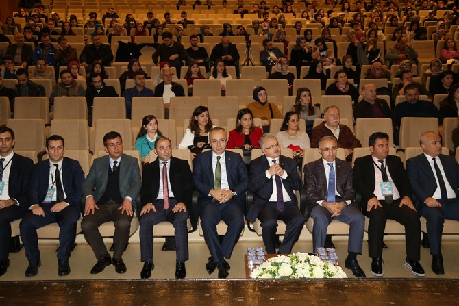 rizede-bilim-senligi-duzenlendi-(1).jpg