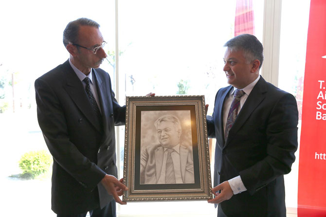 rizede-buyuk-aile-sofrasi-kuruldu-6.jpg rizede-buyuk-aile-sofrasi-kuruldu-6.jpg