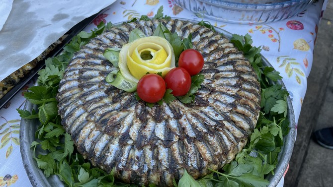 rizede-cayeli-kultur-doga-ve-gastronomi-festivali-kapsaminda-yoresel-yemek-yarismasi-duzenlendi-2.jpg