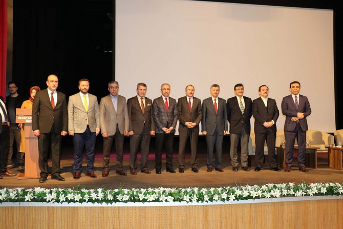 rizede-cumhurbaskanligi-hukumet-sistemini-konusuyoruz-konferansi-(5).jpg