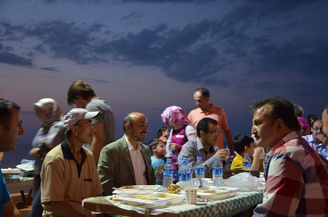 rizede-denize-sifir-iftar-(6).jpg