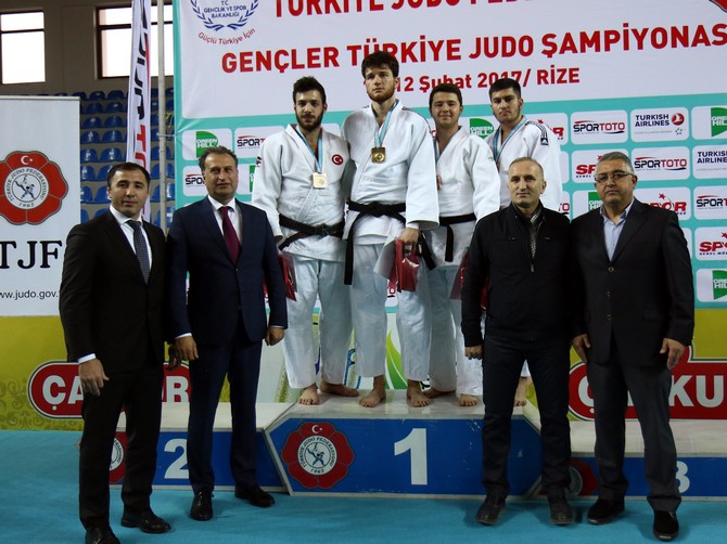 rizede-duzenlenen-gencler-turkiye-judo-sampiyonasi-sona-erdi-(6).jpg