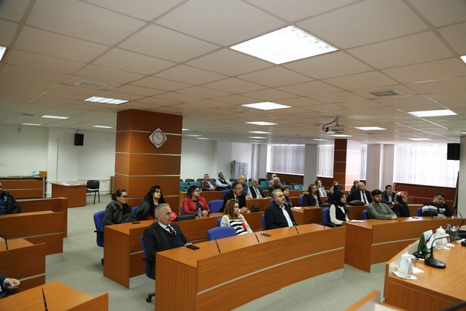 rizede-elektromanyetik-kirlilik-semineri-duzenlendi-(4).jpg