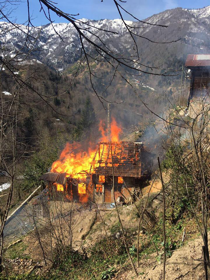rizede-ev-yangini-1-olu.jpg