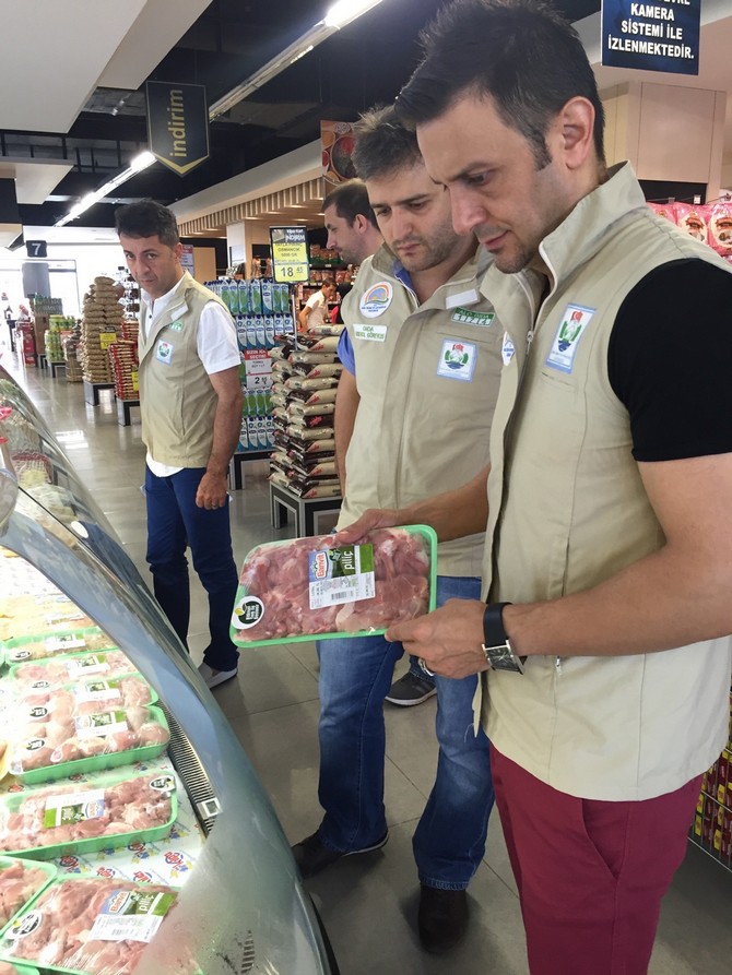 rizede-gida-denetimleri-devam-ediyor-(3).jpg