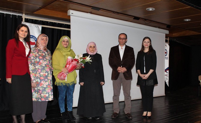 rizede-goc-ve-kadin-konulu-konferans-duzenlendi-(1).jpg